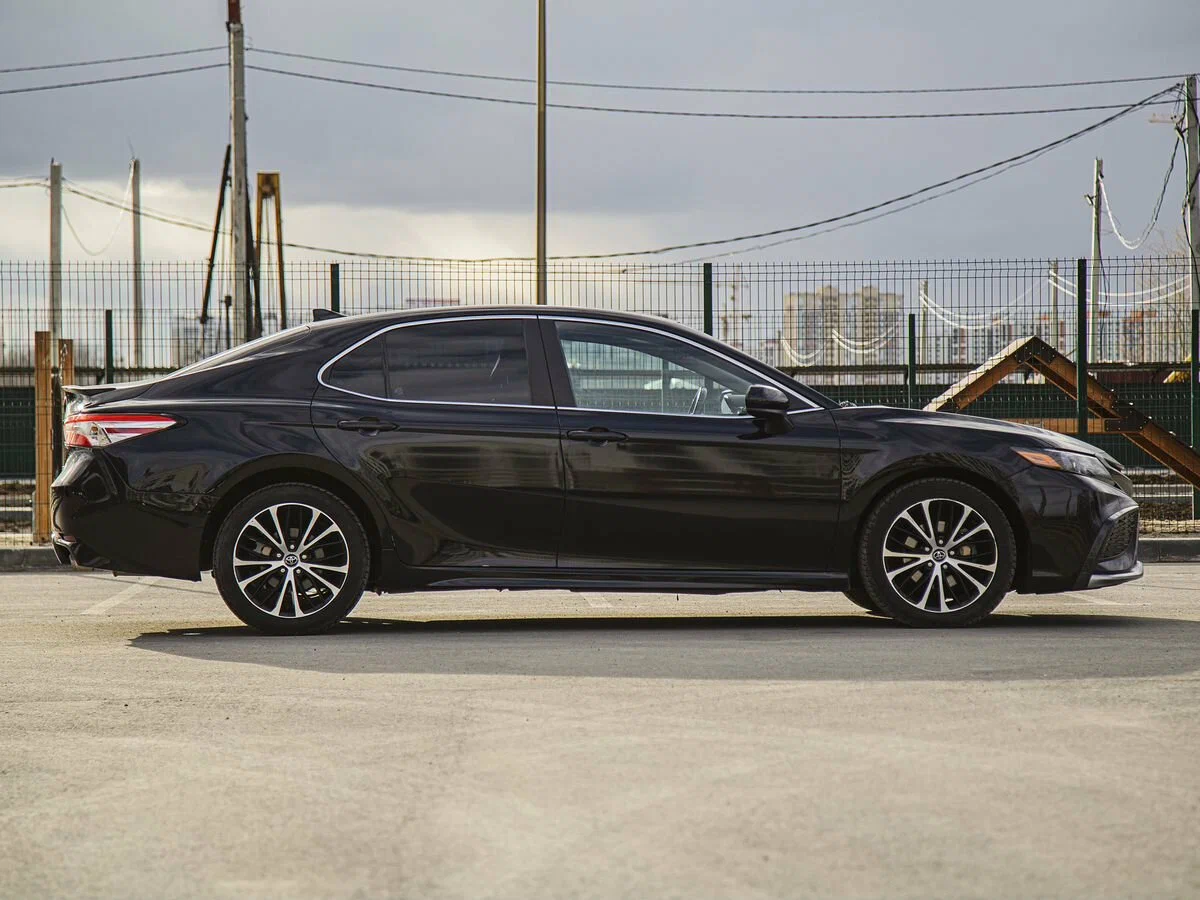 Toyota Camry аренда